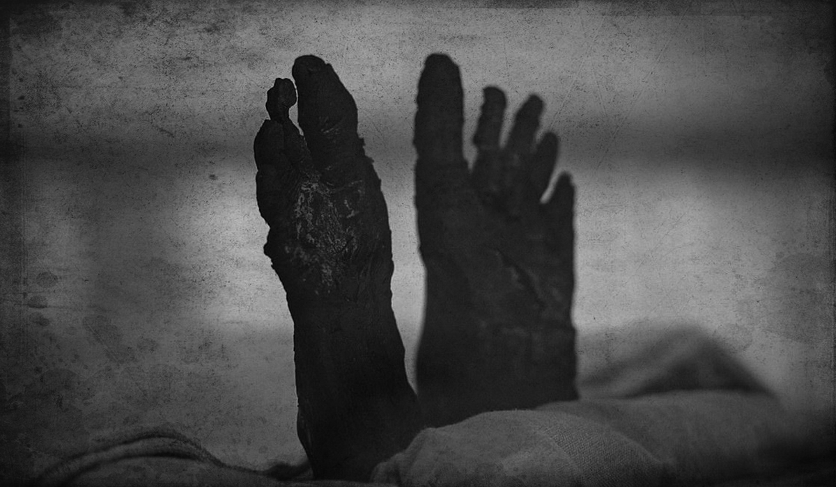 Az egzotikus kelet lábnyoma a bizarr bazárban – Theophile Gautier: A múmia lába
